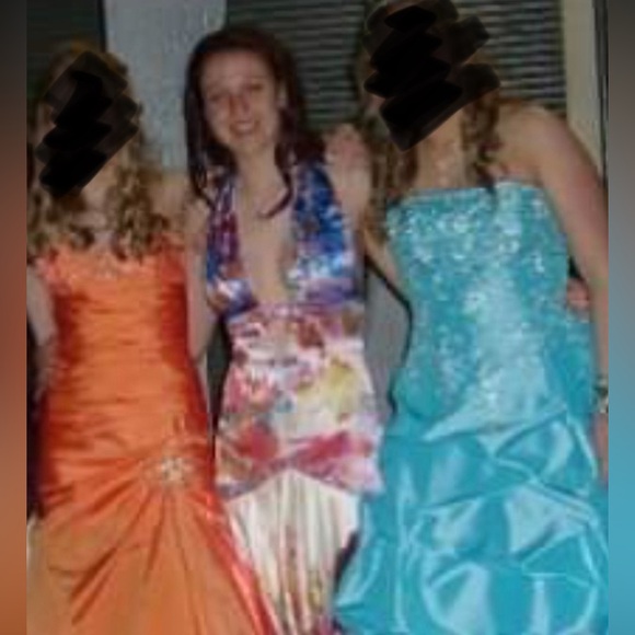 Jovani 100% Silk Multicolour Prom Halter Dress w/ Scarf Size 2 - Picture 16 of 16